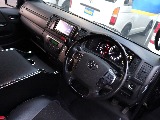 トヨタ ハイエースバン(3枚目)