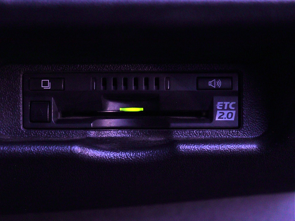 トヨタ ハイエースバン(34枚目)