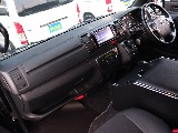 トヨタ ハイエースバン(5枚目)