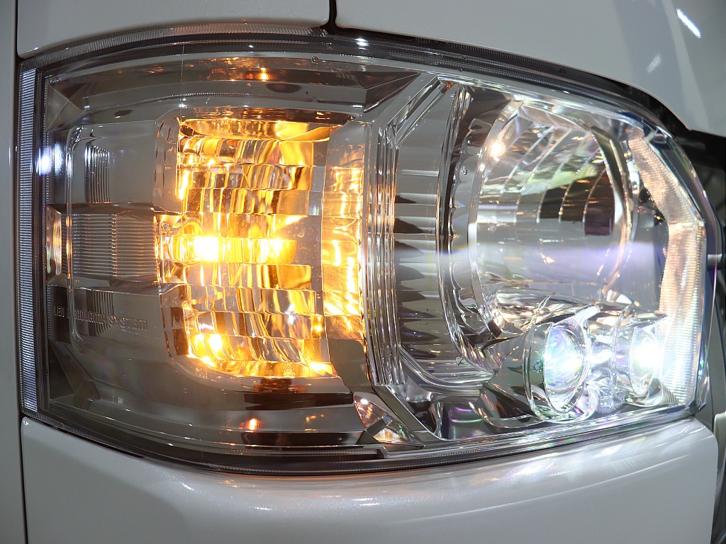 トヨタ ハイエースバン(44枚目)