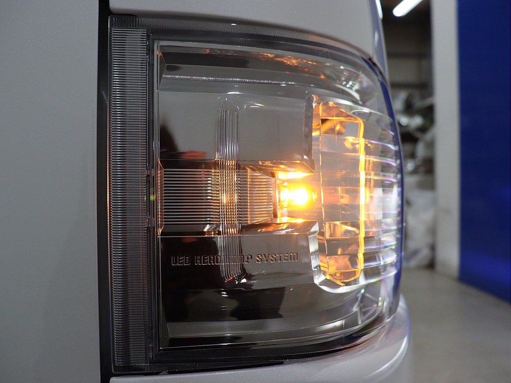 トヨタ ハイエースバン(45枚目)