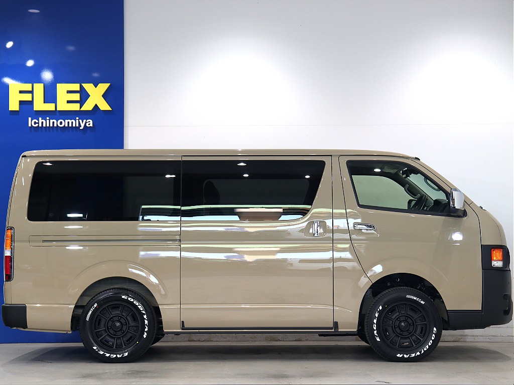 トヨタ ハイエースバン(14枚目)