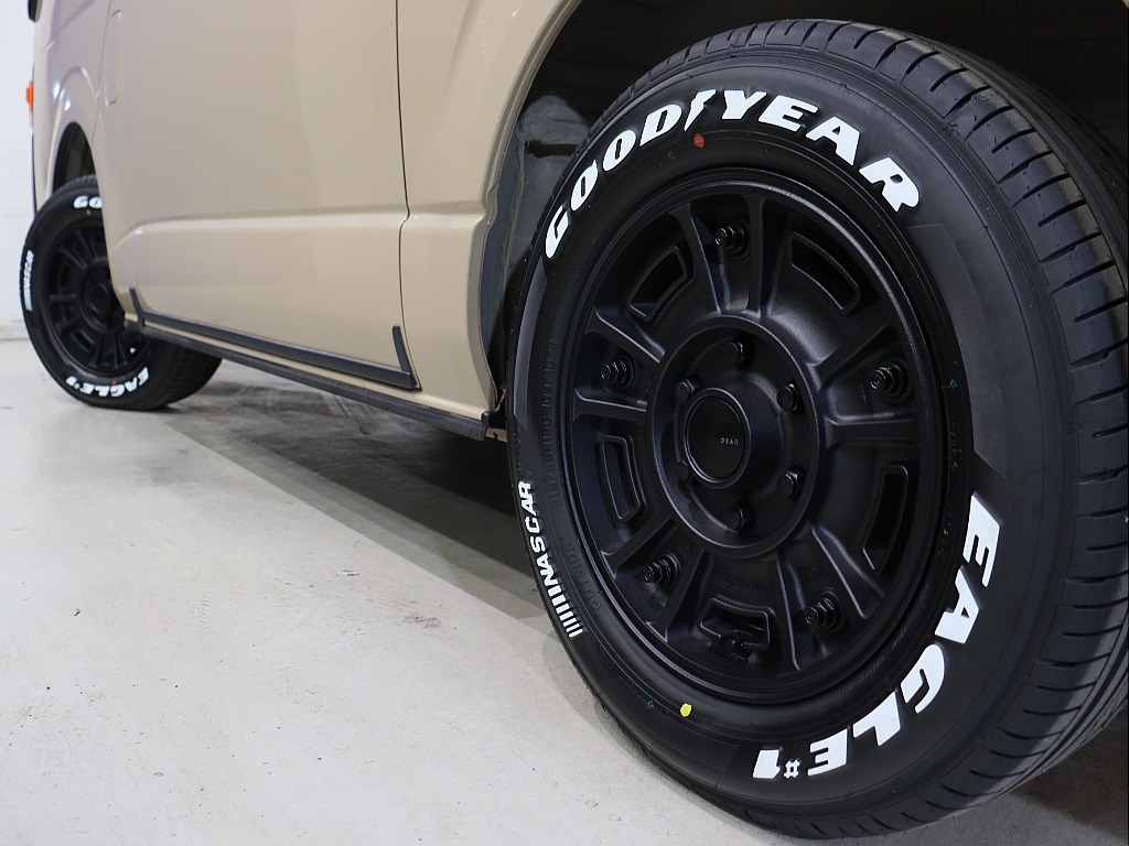 トヨタ ハイエースバン(22枚目)