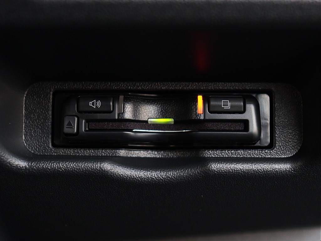 トヨタ ハイエースバン(35枚目)