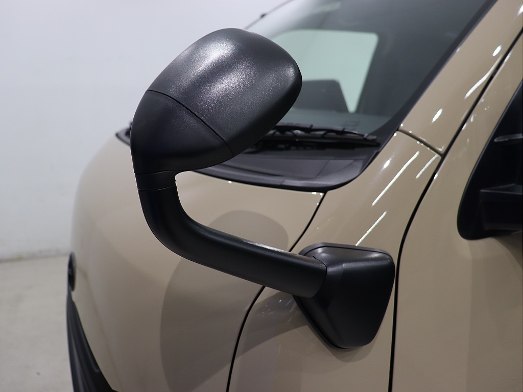 トヨタ ハイエースバン(36枚目)