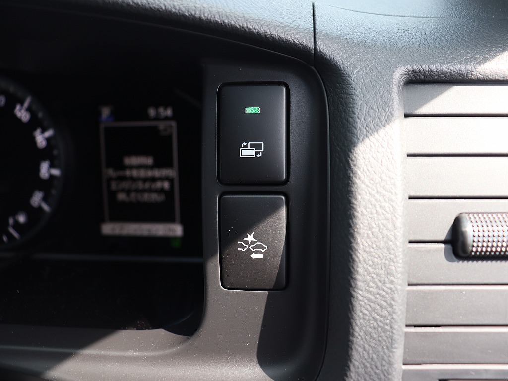 トヨタ ハイエースバン(35枚目)