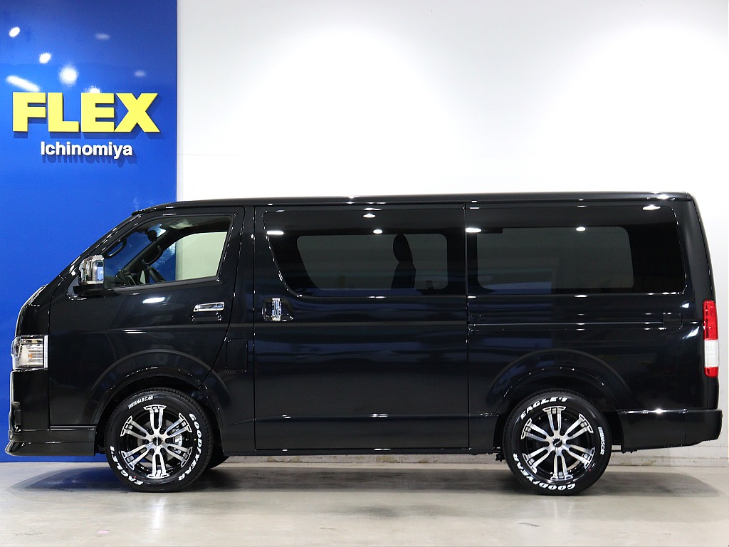 トヨタ ハイエースバン(14枚目)