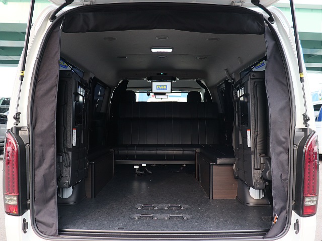 床張りフローリング施工