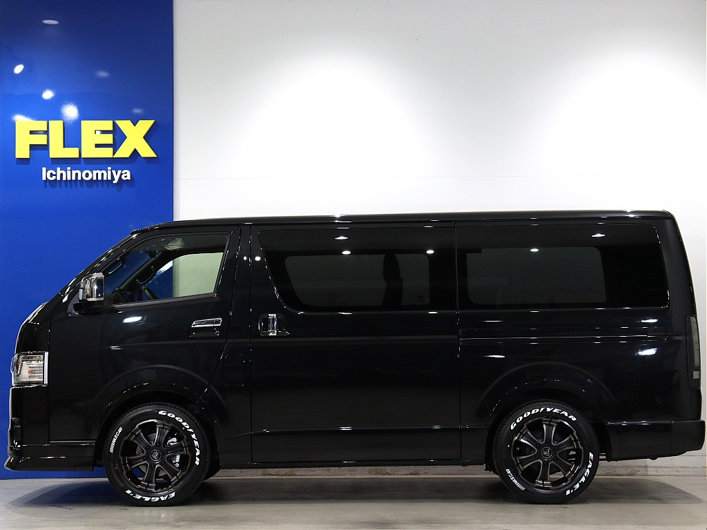 トヨタ ハイエースバン(15枚目)