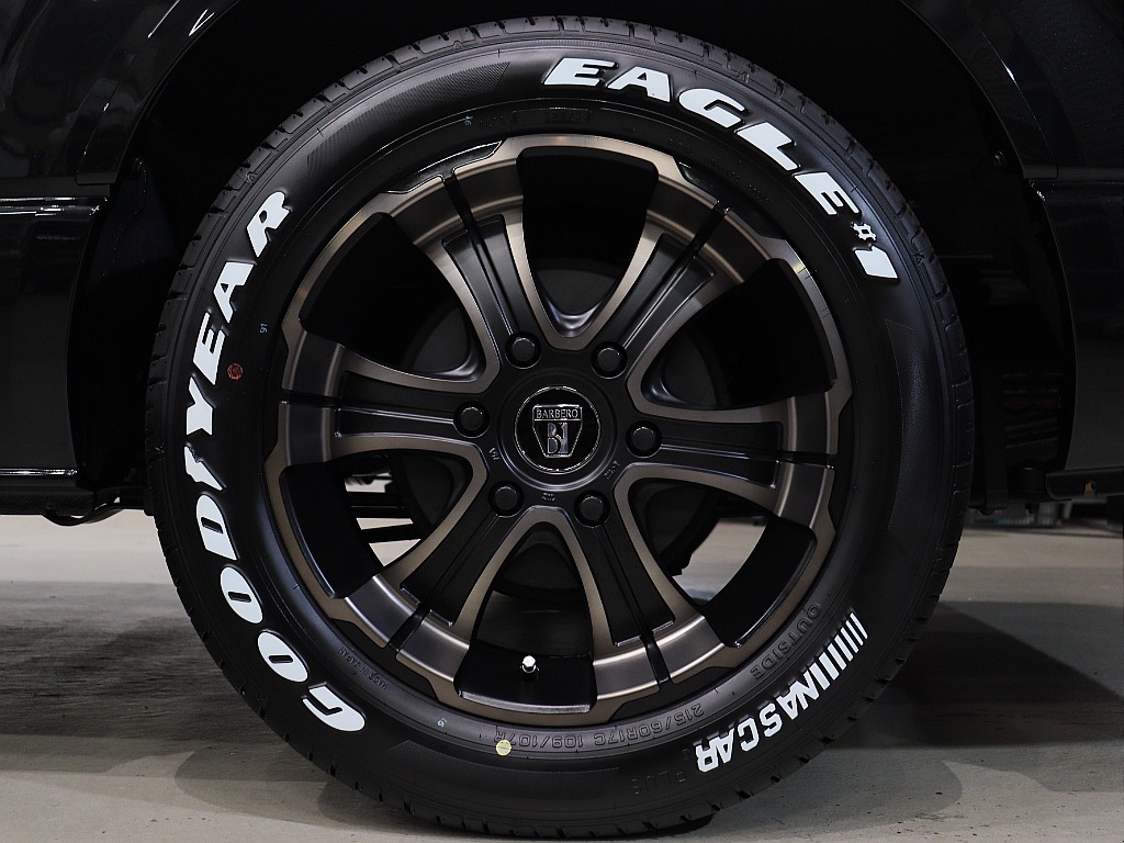 トヨタ ハイエースバン(21枚目)