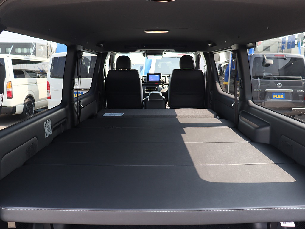 トヨタ ハイエースバン(42枚目)