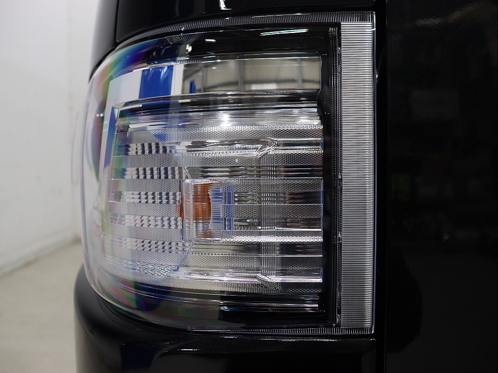 トヨタ ハイエースバン(53枚目)