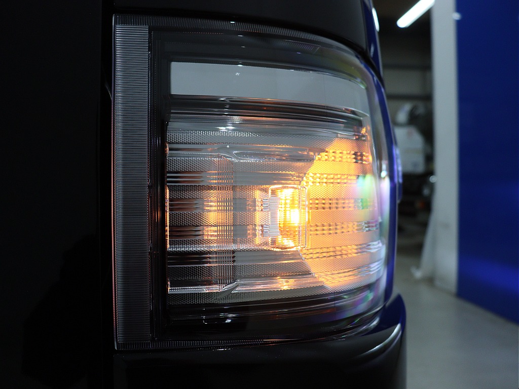 トヨタ ハイエースバン(57枚目)