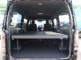 トヨタ ハイエースバン(10枚目)