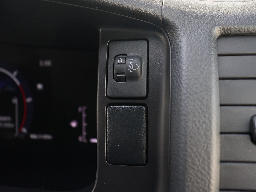 トヨタ ハイエースバン(31枚目)