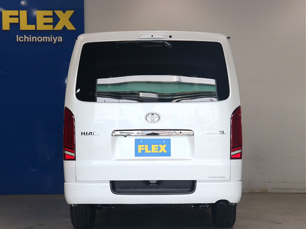 トヨタ ハイエースバン(16枚目)