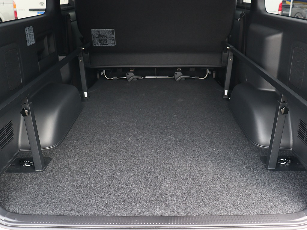 トヨタ ハイエースバン(39枚目)