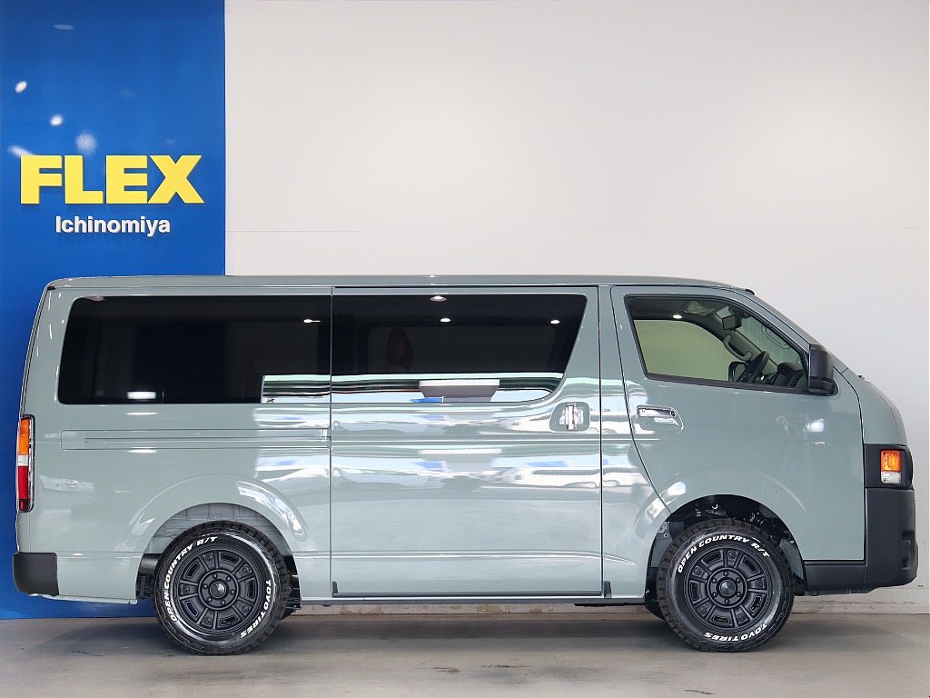 両側パワースライドドア