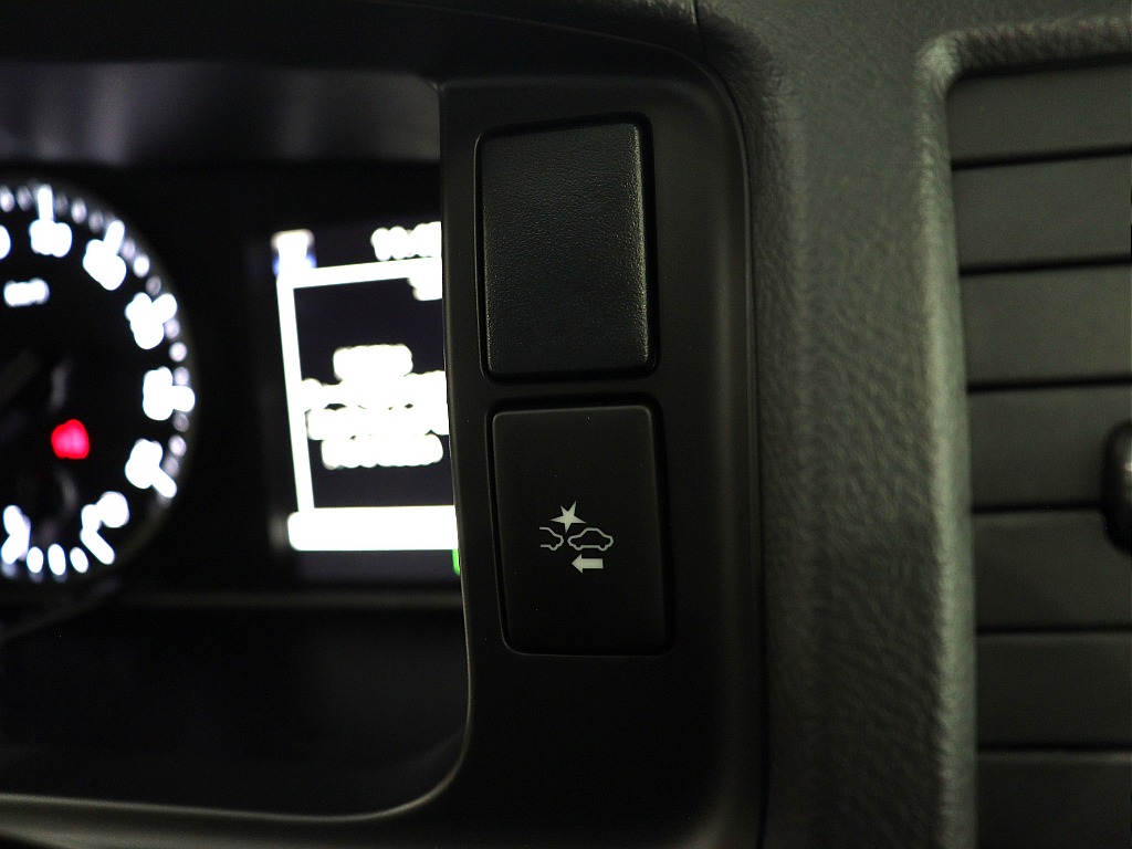 トヨタ ハイエースバン(32枚目)