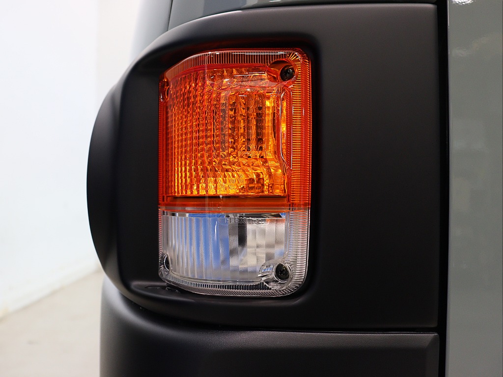 トヨタ ハイエースバン(44枚目)