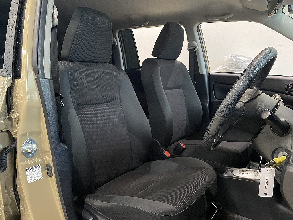 トヨタ プロボックスバン(4枚目)