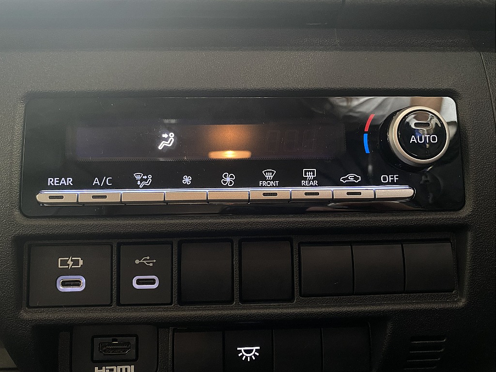 エアコンパネル