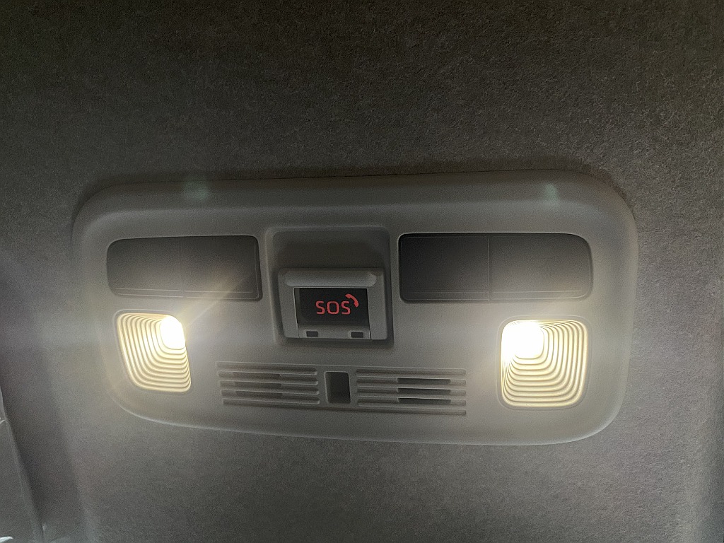 トヨタ ハイエース(35枚目)