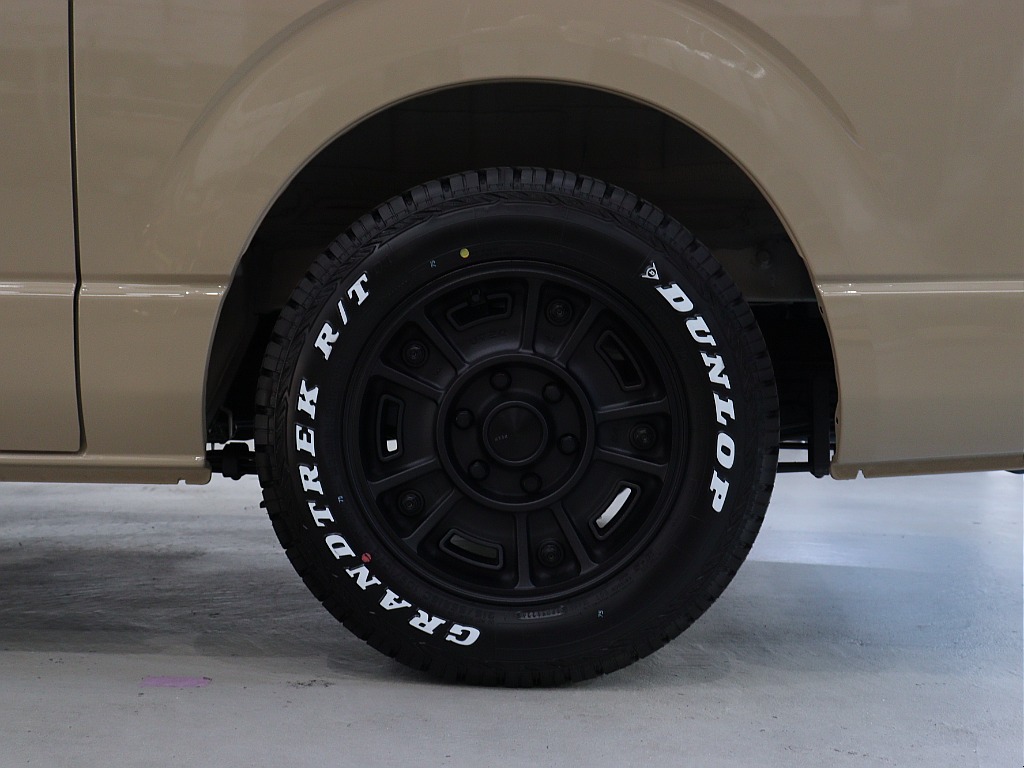トヨタ ハイエースバン(14枚目)