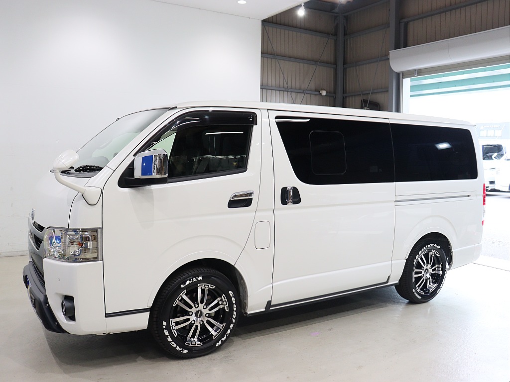 トヨタ ハイエースバン(39枚目)