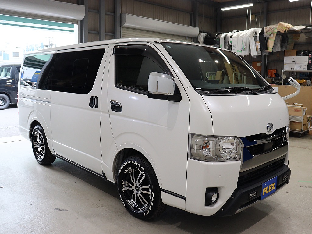 トヨタ ハイエースバン(60枚目)