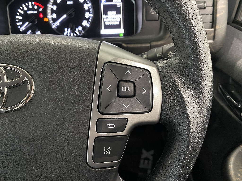 トヨタ ハイエース(40枚目)