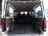 トヨタ ハイエースバン(5枚目)