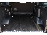 トヨタ ハイエースバン(6枚目)