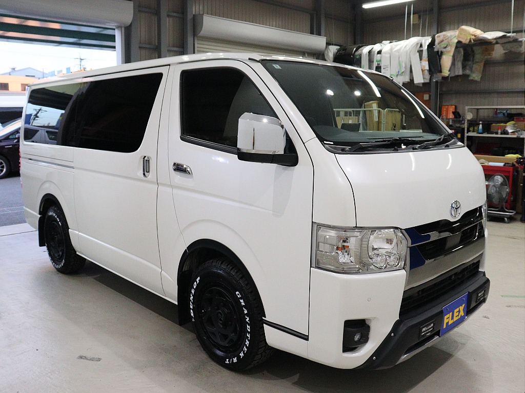 トヨタ ハイエースバン(28枚目)