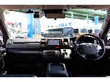 トヨタ レジアスエース(2枚目)