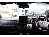 トヨタ ハイエースバン(2枚目)