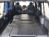 トヨタ ハイエースバン(4枚目)