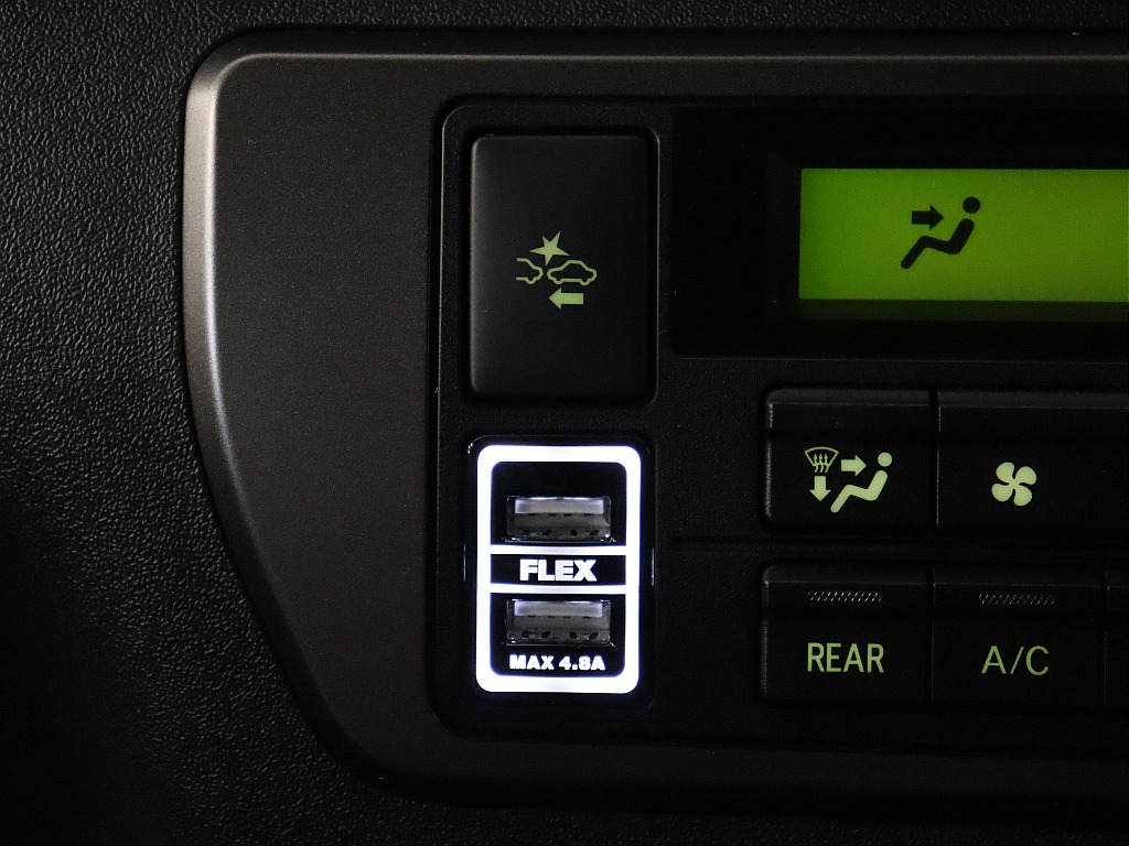 トヨタ ハイエースバン(38枚目)