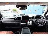 トヨタ ハイエース(2枚目)