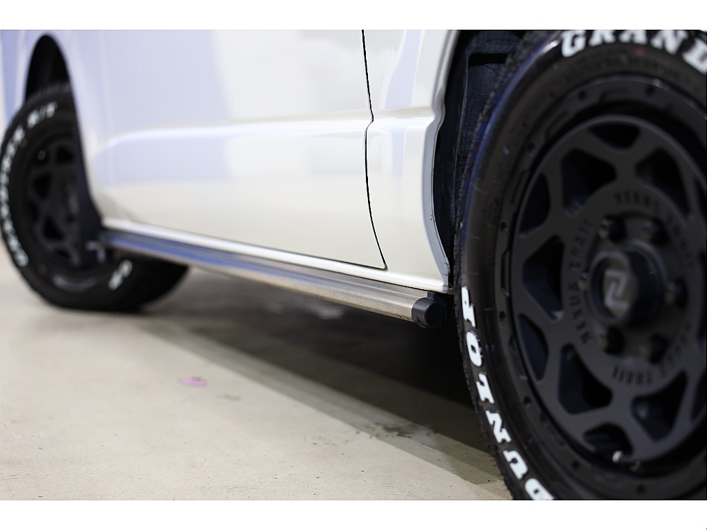 トヨタ ハイエースバン(43枚目)