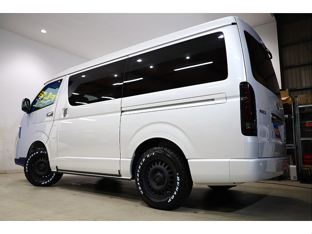 トヨタ ハイエース(45枚目)