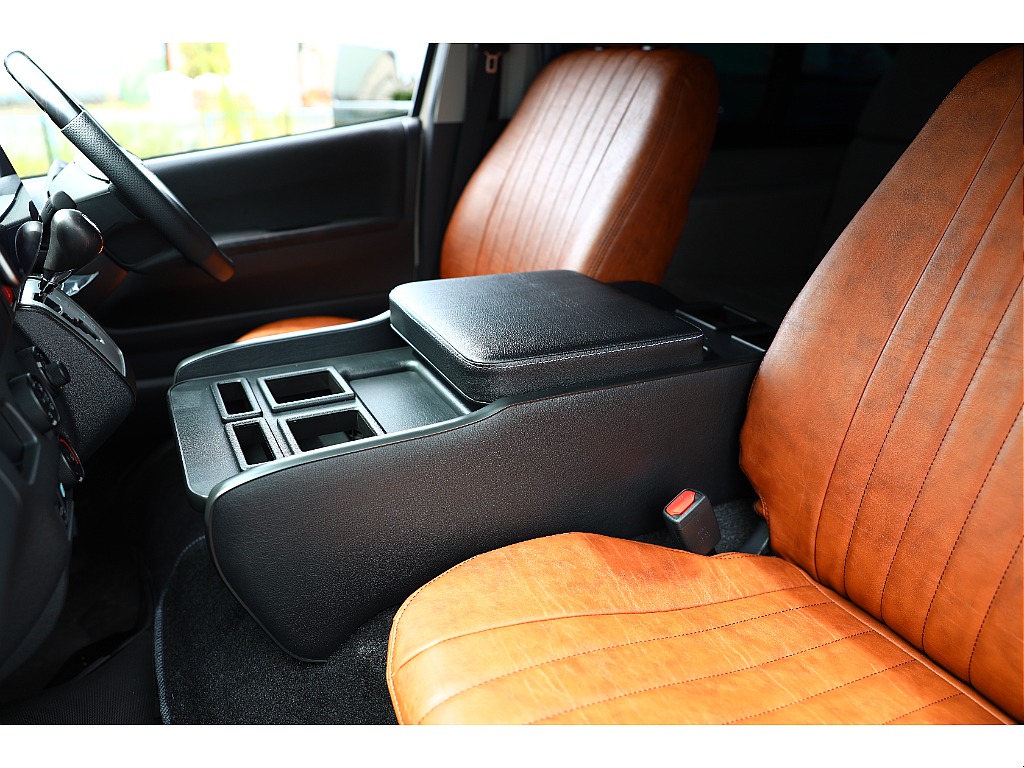 トヨタ&nbsp;ハイエースバン&nbsp;4ドアバン2.8DT DXロングハイR GLパック4WD&nbsp;&nbsp;愛知県の詳細画像&nbsp;その18