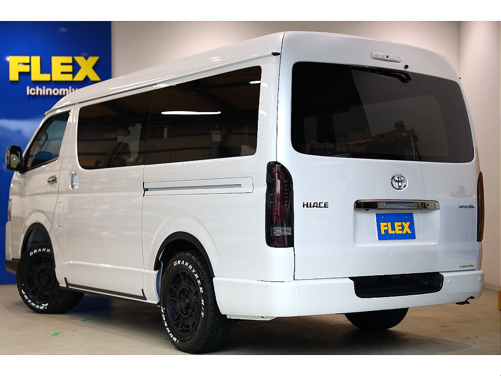 トヨタ&nbsp;ハイエースバン&nbsp;5D2.7スーパーGL DプライムⅡワイドL 4WD&nbsp;パーキングサポート&nbsp;愛知県の詳細画像&nbsp;その7