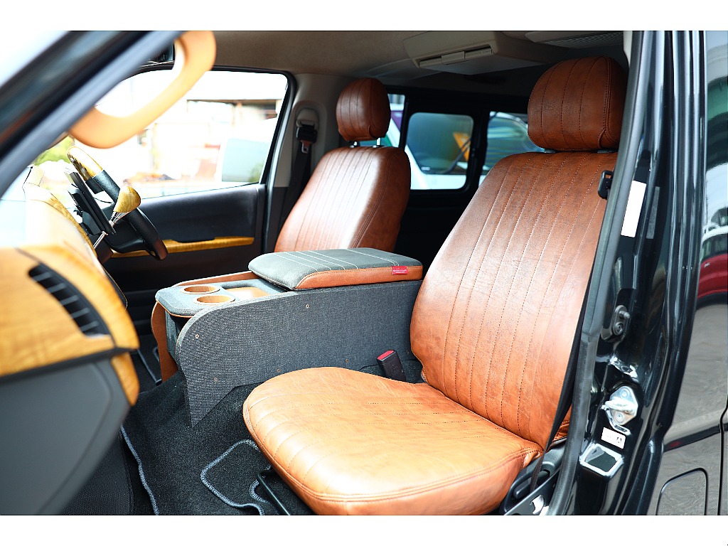 トヨタ&nbsp;ハイエースバン&nbsp;5ドアバン3.0DT スーパーGLロング 4WD&nbsp;&nbsp;愛知県の詳細画像&nbsp;その12