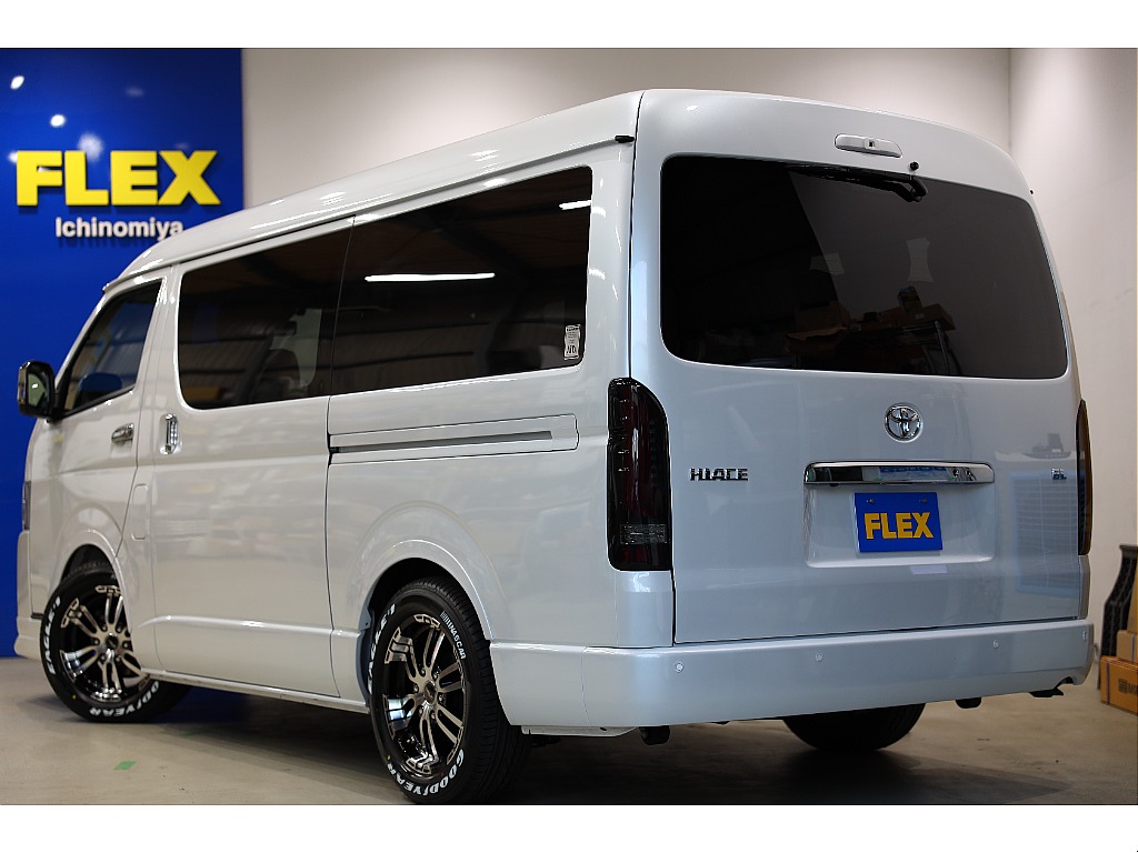 トヨタ&nbsp;ハイエース&nbsp;ワゴン2.7GLロング ミドルルーフ&nbsp;パーキングサポート&nbsp;愛知県の詳細画像&nbsp;その7