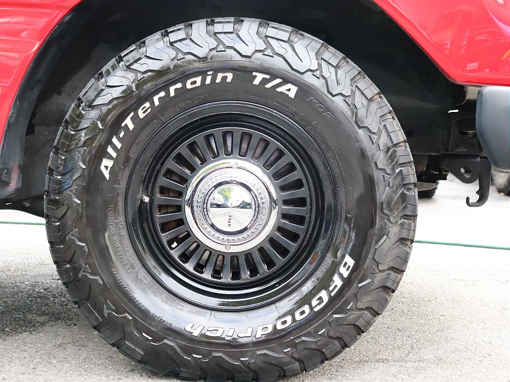 BFGoodrichタイヤ　×　DEAN カリフォルニア（黒）の組み合わせ！