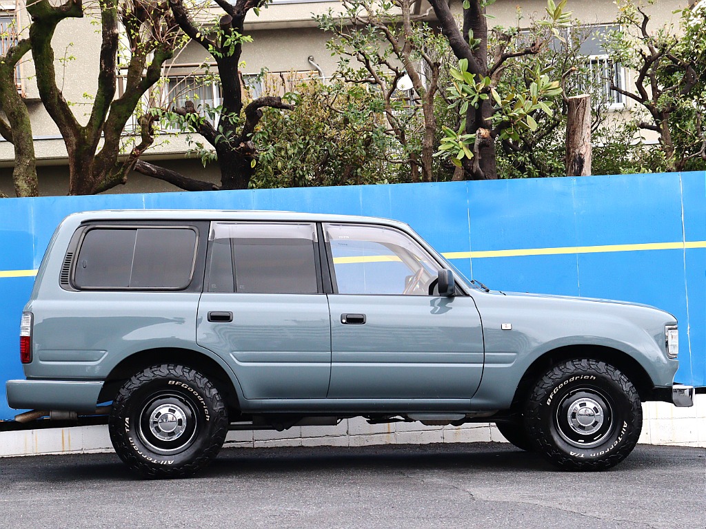 トヨタ ランドクルーザー80(4枚目)