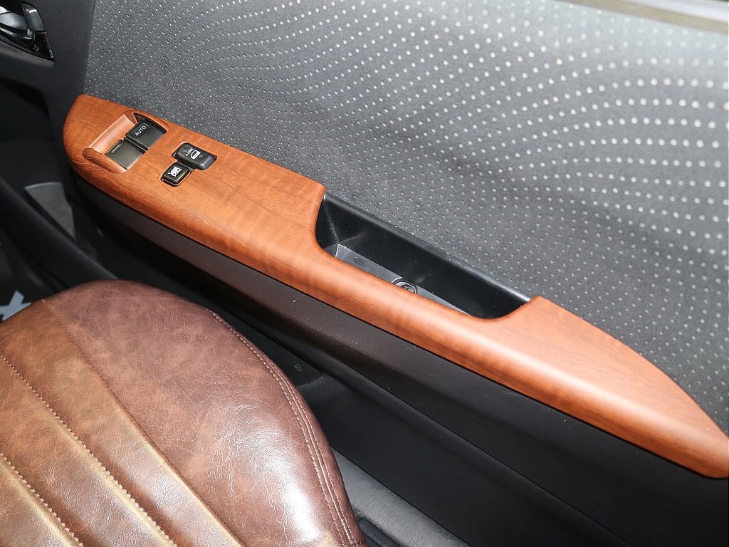 トヨタ ハイエースバン(25枚目)