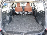 セカンドシートを収納することも可能！長物やより大きい荷物でも積むことができちゃいます！