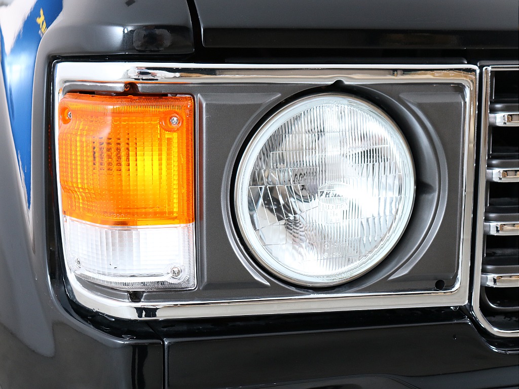 丸目ヘッドライト！